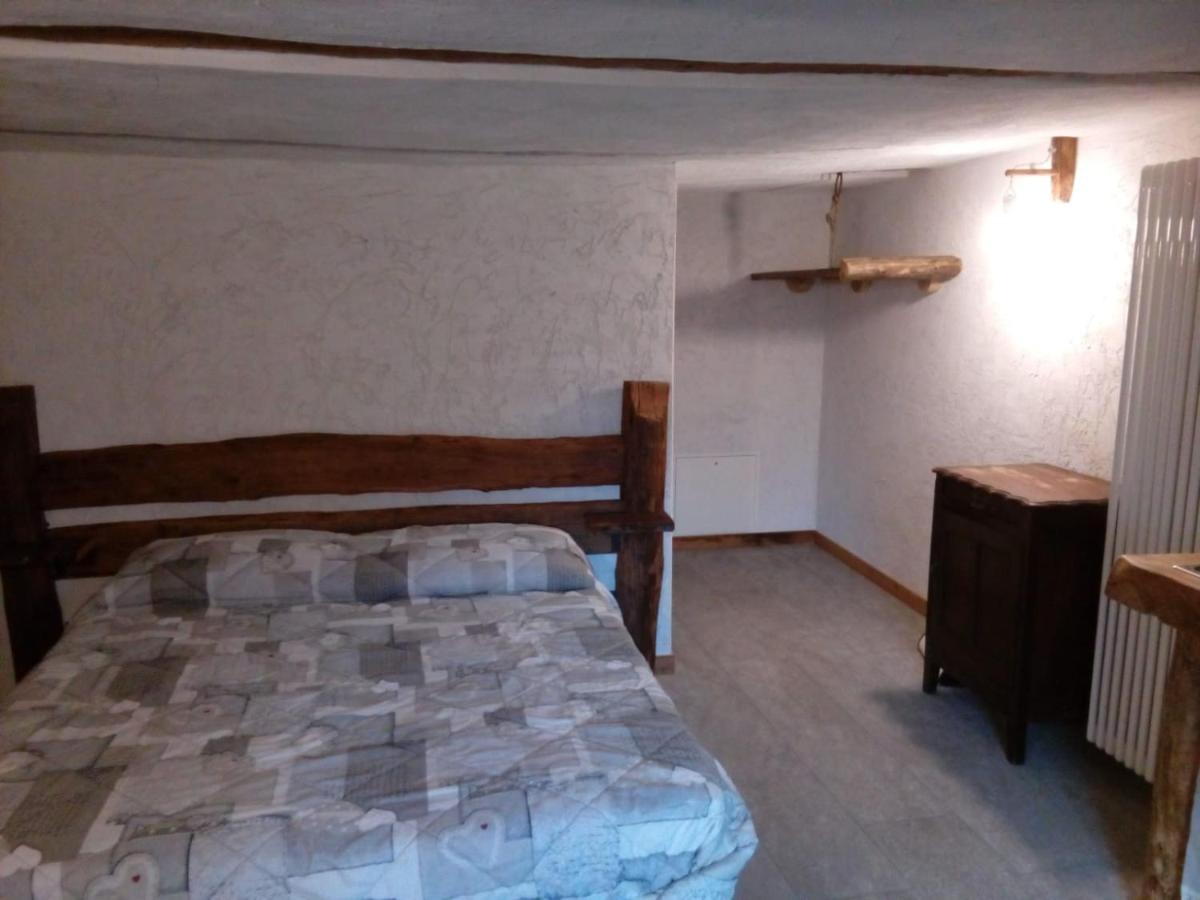 Agri-B&B Lou Col Canosio Εξωτερικό φωτογραφία
