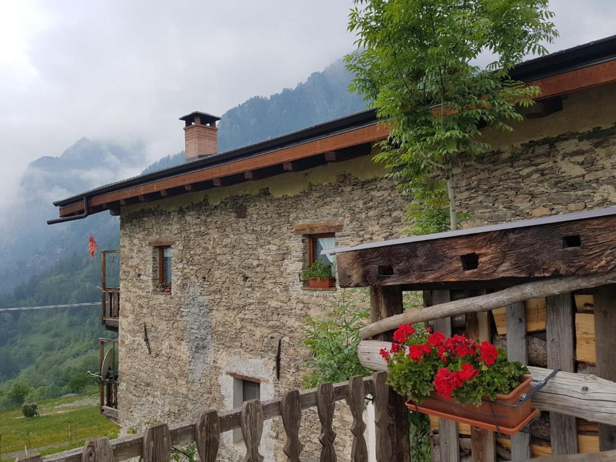 Agri-B&B Lou Col Canosio Εξωτερικό φωτογραφία