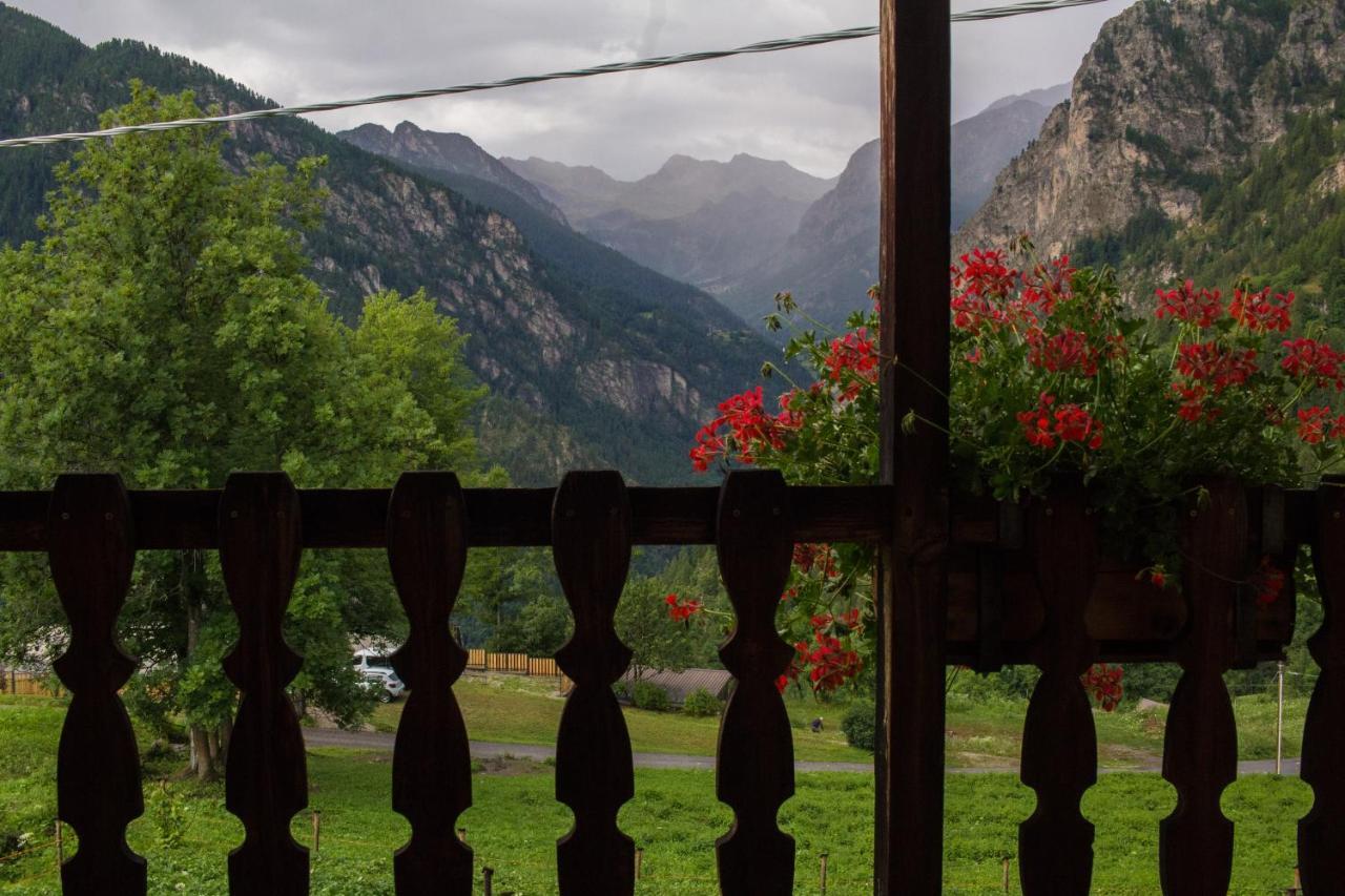 Agri-B&B Lou Col Canosio Εξωτερικό φωτογραφία